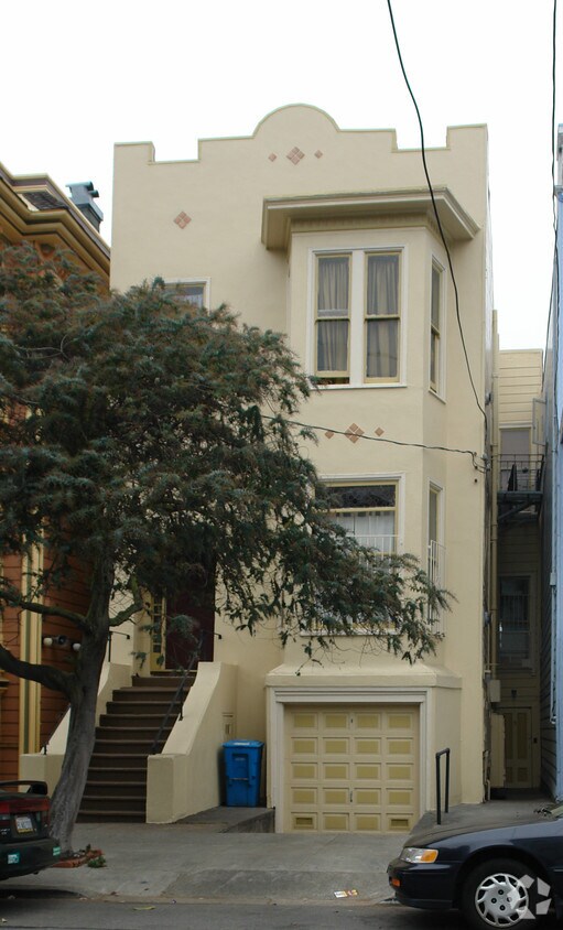 Building Photo - 1364 Page St