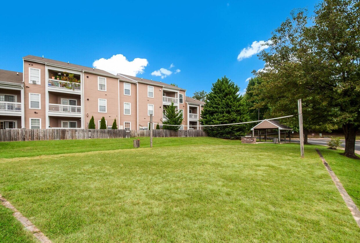 Malvern Lakes Apartments 75 Malvern Lakes Cir Fredericksburg, VA