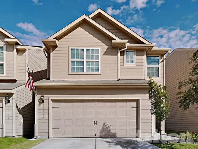 Building Photo - 17142 Common Point Dr