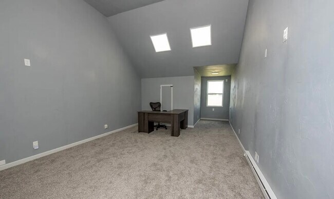 Building Photo - 51 Rolling Glen Loop