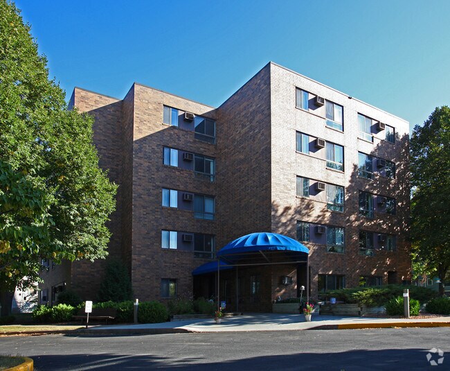 Millpond Apartments Rentals New Prague, MN