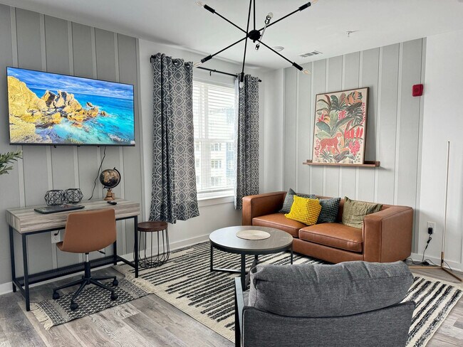 Building Photo - 542 Boulevard NE