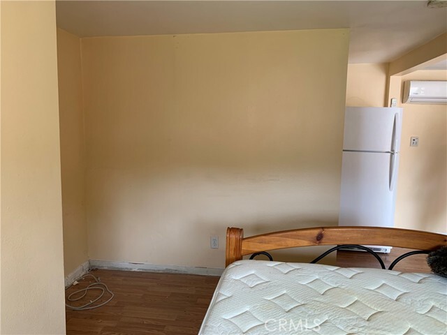 Foto del edificio - 4252 Durfee Ave