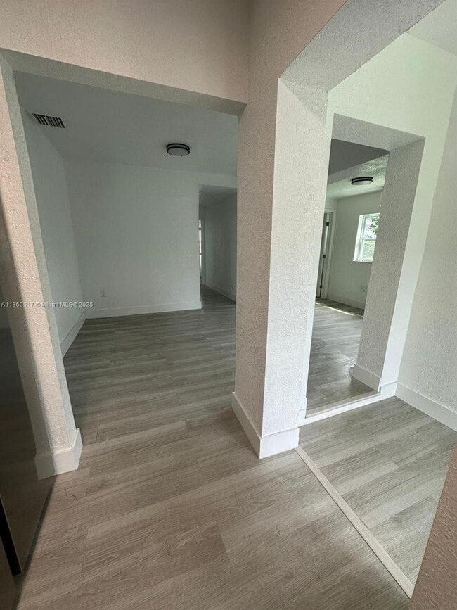 Building Photo - 1090 NW 77th St