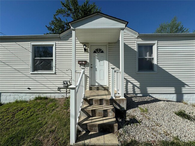 Building Photo - 10421 Niblic Dr