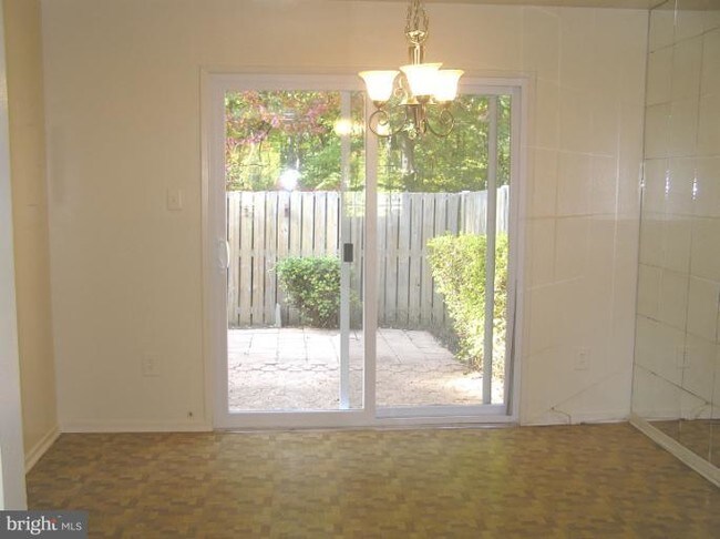 Foto del edificio - 7752 Matisse Way