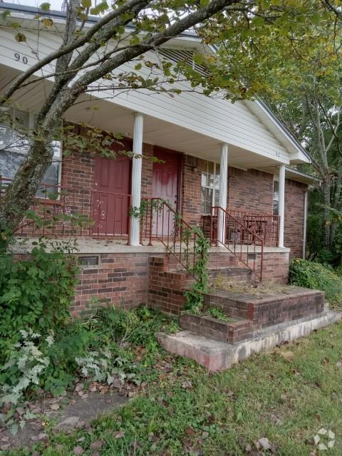 Building Photo - 132 N Centennial Ave