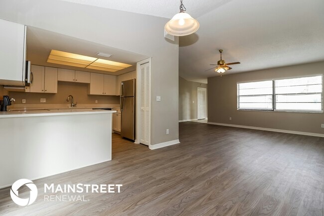 Building Photo - 12072 Eldron St