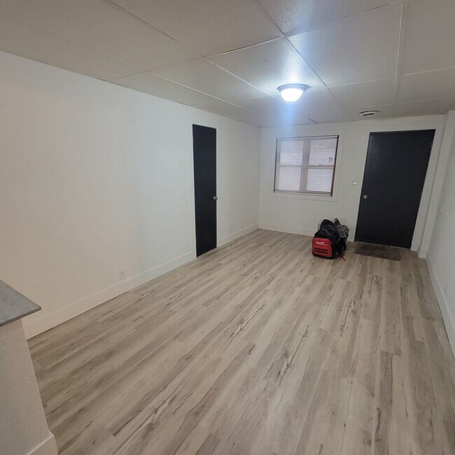 Foto del edificio - RENT SUX - 711 9TH ST