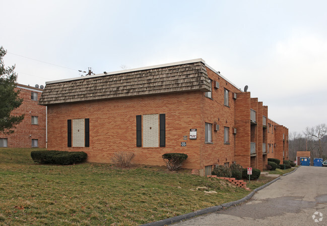 Primary Photo - Coachwood Apartments