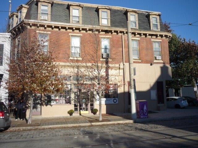 Foto principal - 6819 Germantown Ave