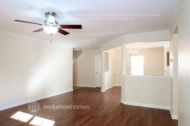 Building Photo - 2406 Ferdinand Dr