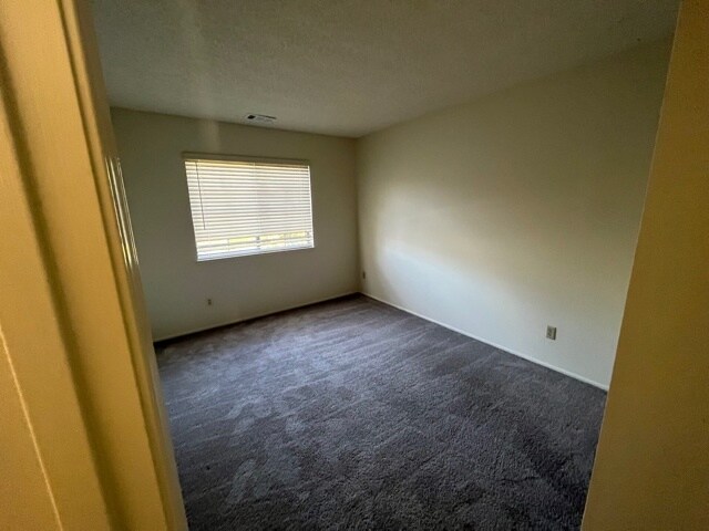 Building Photo - 3024 Fostoria Cir