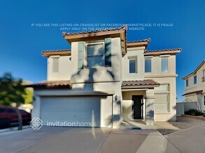 Building Photo - 10325 Adrianna Ave