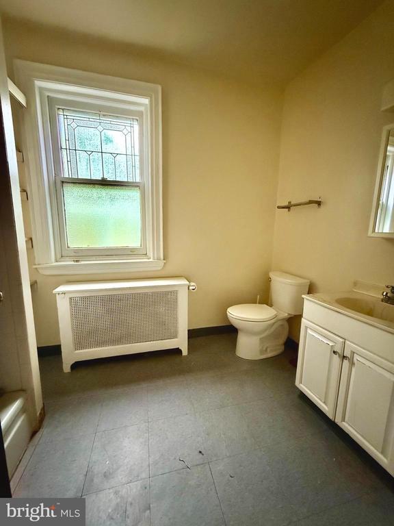 Foto del edificio - 4216 Baltimore Ave