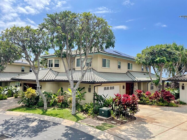 Foto del edificio - Front Row in KAI MALU, WAILEA, LUXURY 3bed/2.5bath Townhome with Unobstructed Panoramic Ocean Vie...