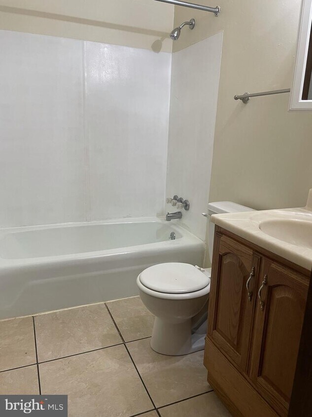 Foto principal - 3055 Michael Dr