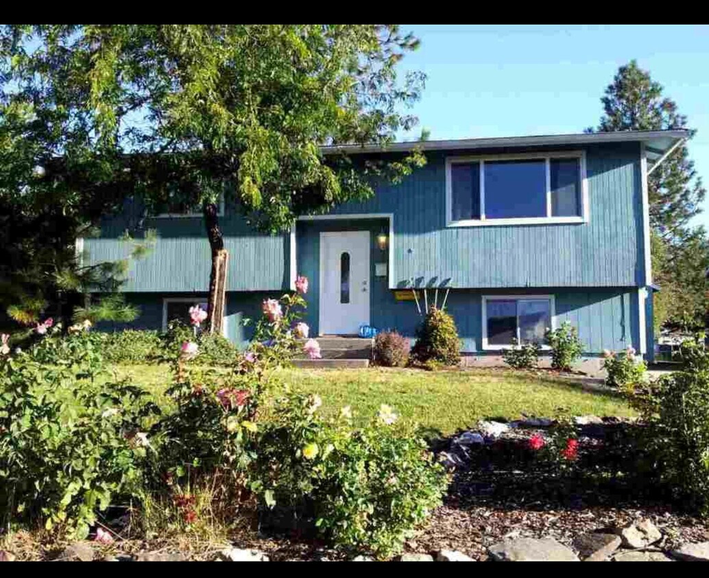 123 Pineview Ct, Cheney, WA 99004 House for Rent in Cheney, WA
