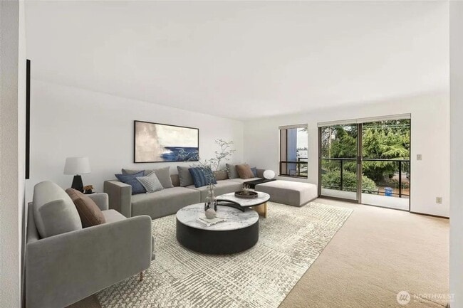 Building Photo - 2 Bed 1 Bath Des Moines Condo w/ Puget Sound Views!