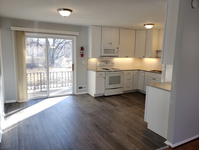 Foto del edificio - 7401 E 107th St