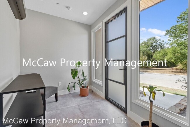 Building Photo - 2 br, 2.5 bath House - 2528 Galvez Ave