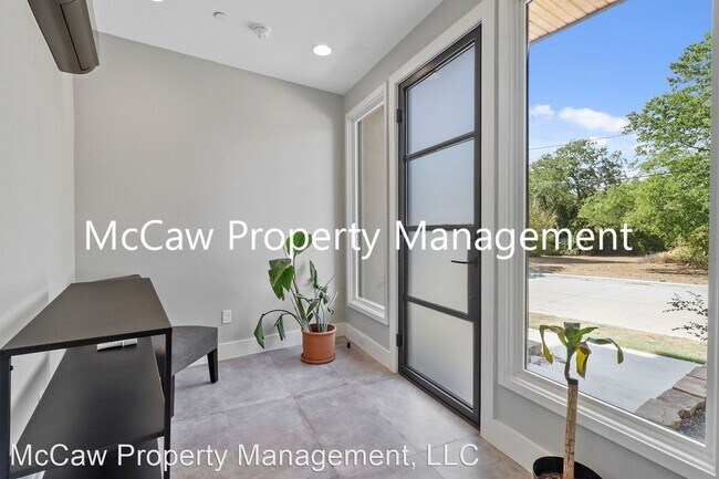 Foto del edificio - 2 br, 2.5 bath House - 2528 Galvez Ave