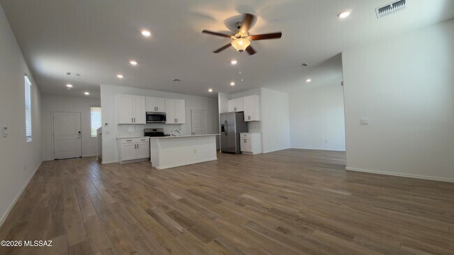 Foto del edificio - 10473 W Rutherford Ln