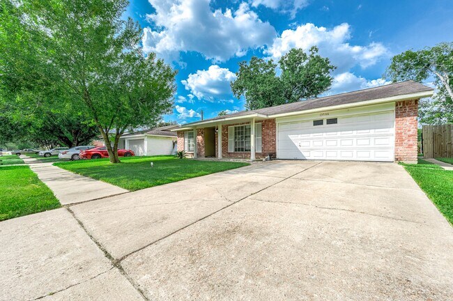 Foto del edificio - 13706 Towneway Dr