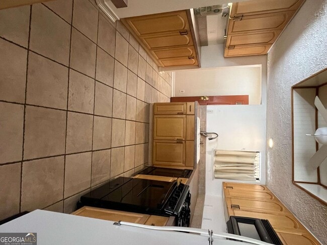 Building Photo - 2196 Palmyra Dr