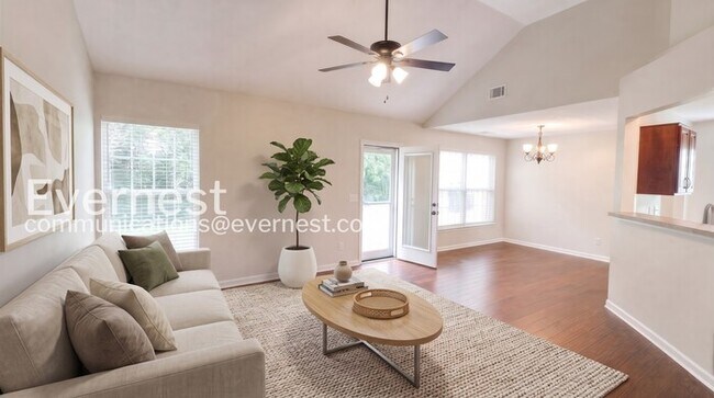 Foto del edificio - 2137 Maynard Ct