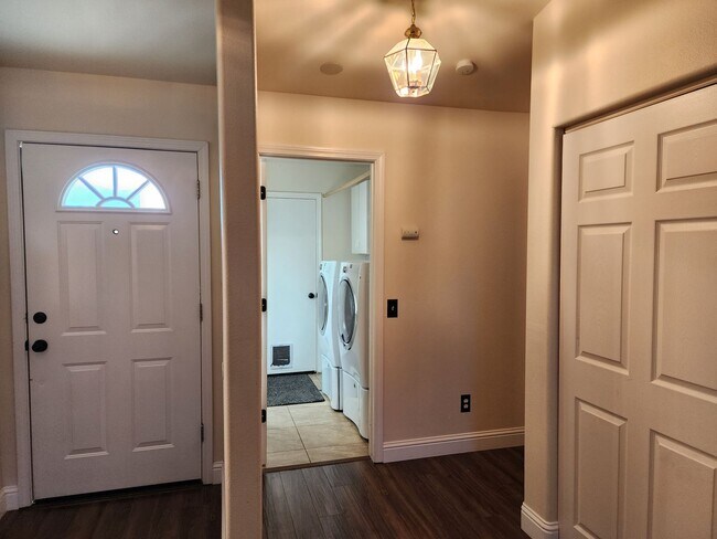 Foto del edificio - Home For Rent in Winhaven are of Minden
