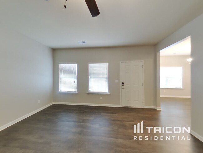Building Photo - 114 Seabreeze Trail Newnan GA