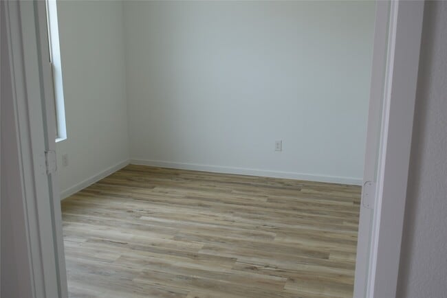 Building Photo - 27223 Henley Rdg Dr