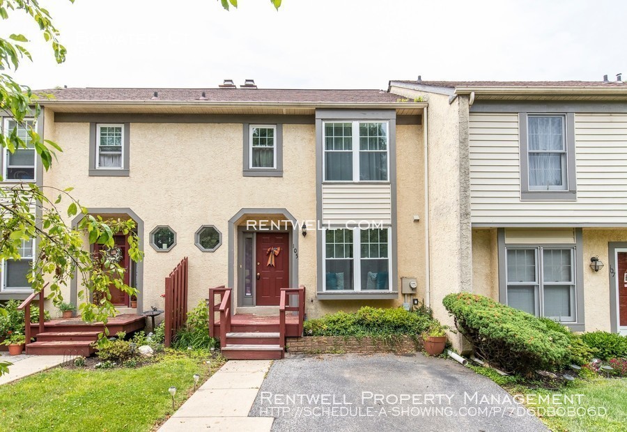 Foto principal - 105 Bowater Ct