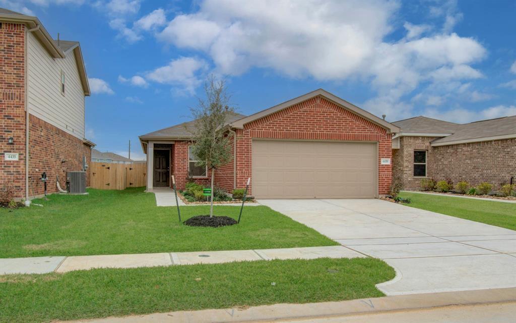 Foto principal - 4439 Kingswell Mnr Ln