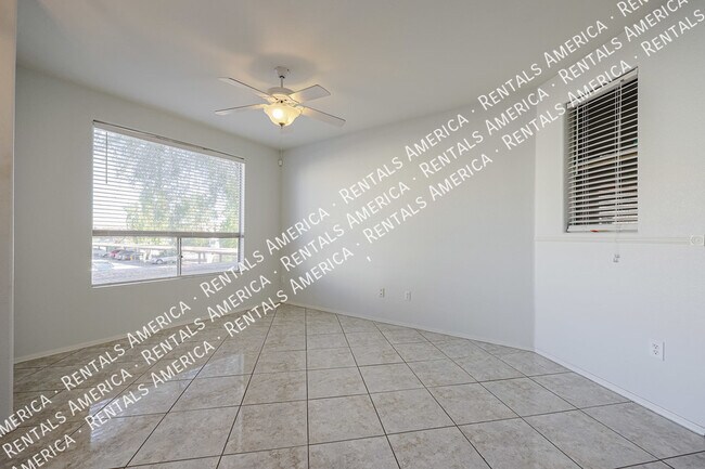 Building Photo - Spacious 1bd/1bth Condo in Phoenix
