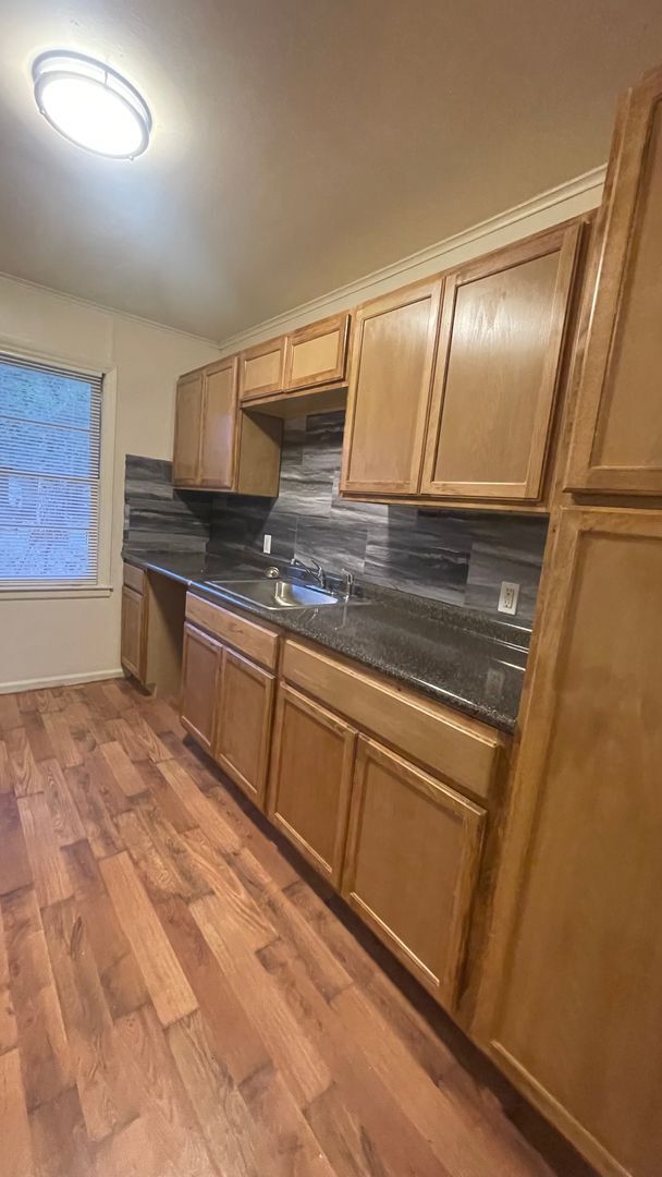 Foto del edificio - 1610 E 53rd St