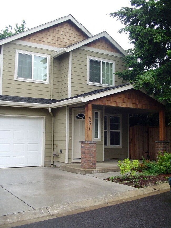 Foto del edificio - Newer 3 bedroom in Santa Clara