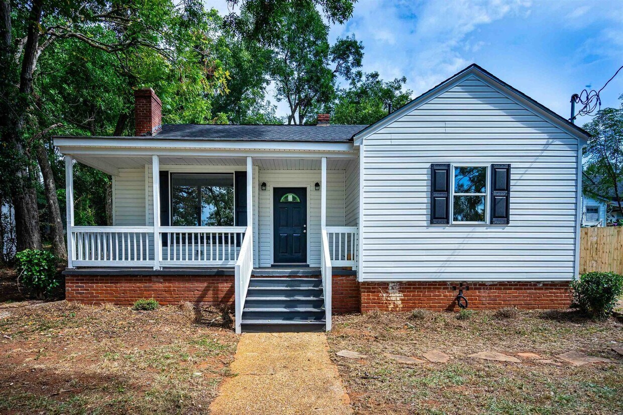 517 S Lewis St, LaGrange, GA 30240 House Rental in LaGrange, GA
