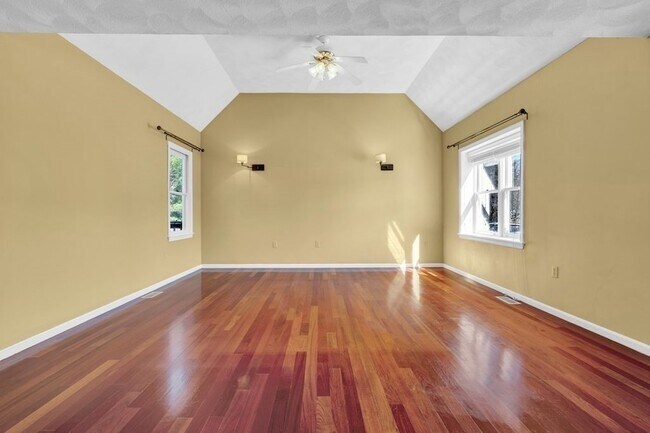 Foto del edificio - 4301 Pouliot Pl