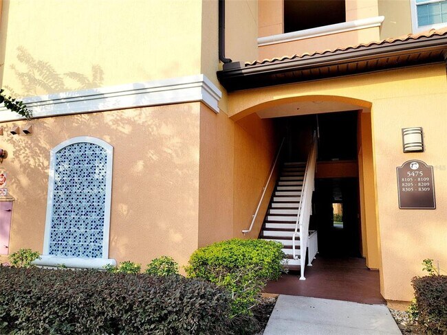 Foto del edificio - 5475 Vineland Rd