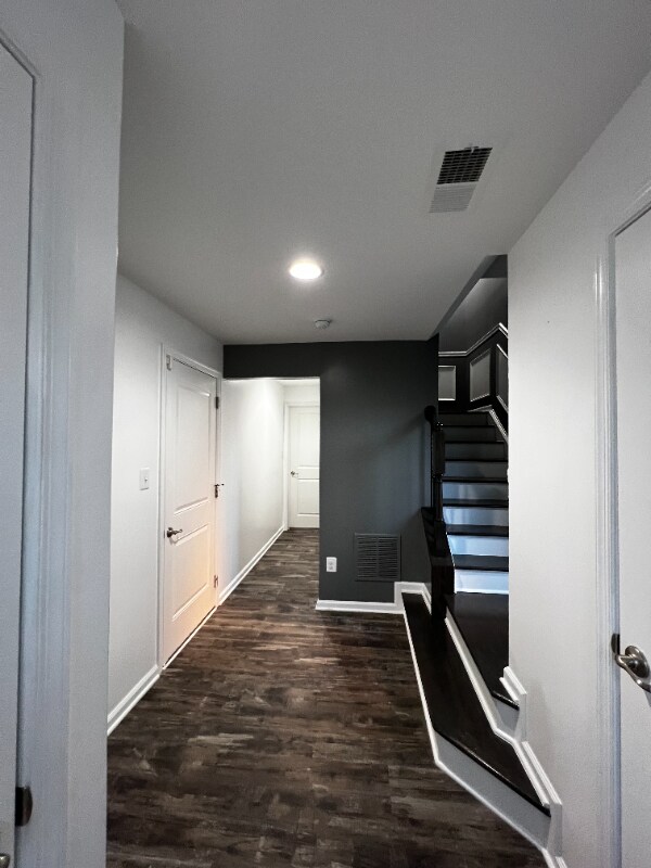 Building Photo - 10790 Hinton Wy