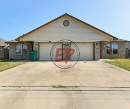 Building Photo - 1623 Yuma Trail