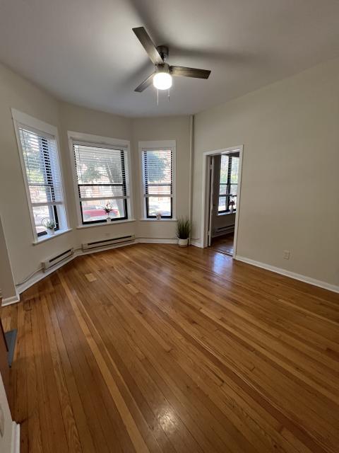 Building Photo - 1 bedroom in Chicago IL 60613