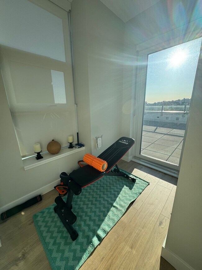 Photo du bâtiment - 3430 E Kent Av S