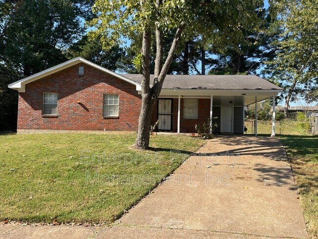 Building Photo - 4575 Spring Glen Dr