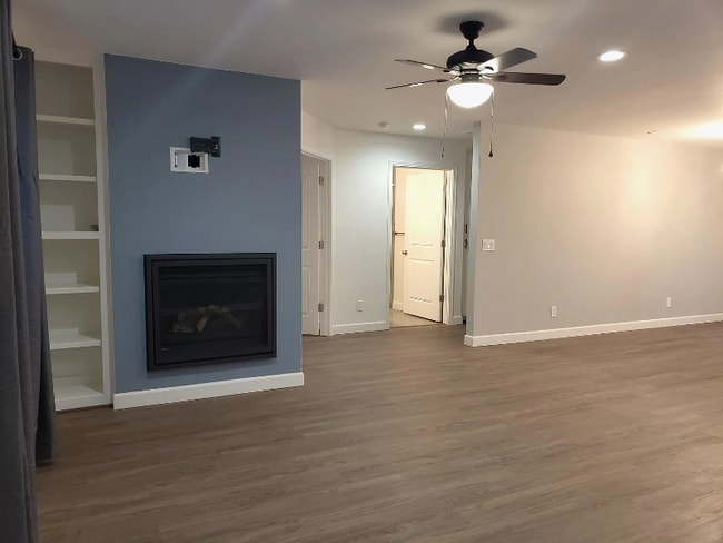 Building Photo - 819 Regnier Ln