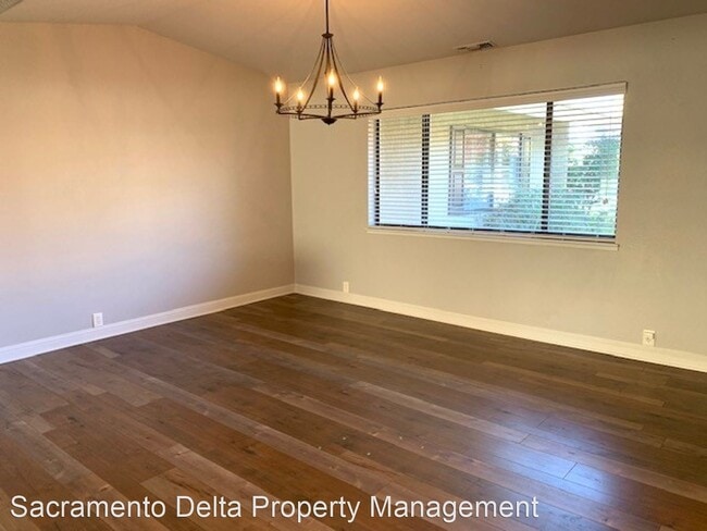 Building Photo - 4 br, 2 bath House - 6134 Landis Ave.