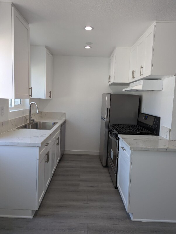 Foto del edificio - 5529 Fulcher Ave