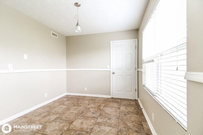 Foto del edificio - 1840 Antebellum Dr, Murfreesboro, TN 37128